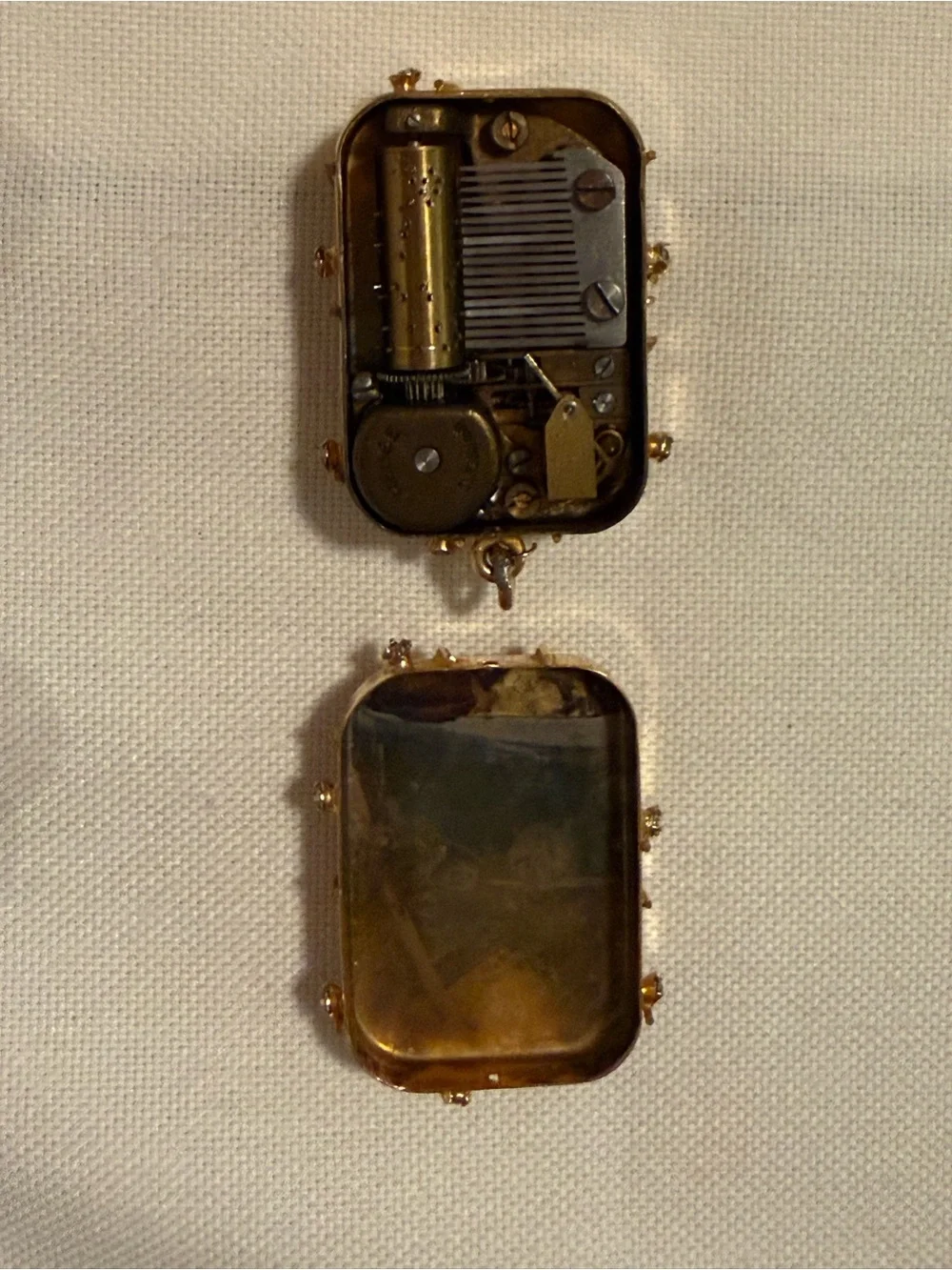 Miniature music box